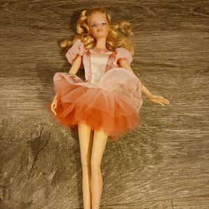 Beatuiful Ballet Barbie Vintage